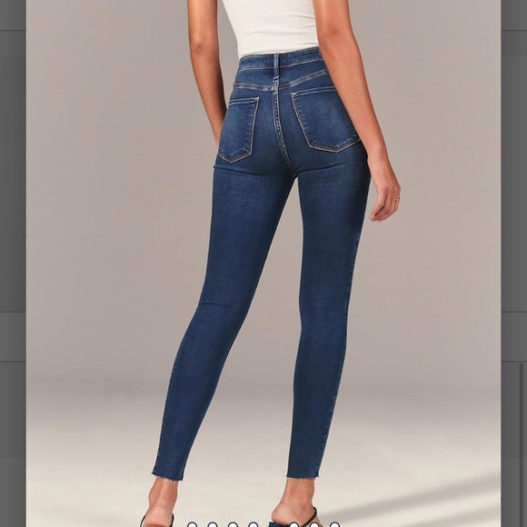 Abercrombie and Fitch Simone High Rise Jean Legging - Picture 3 of 10